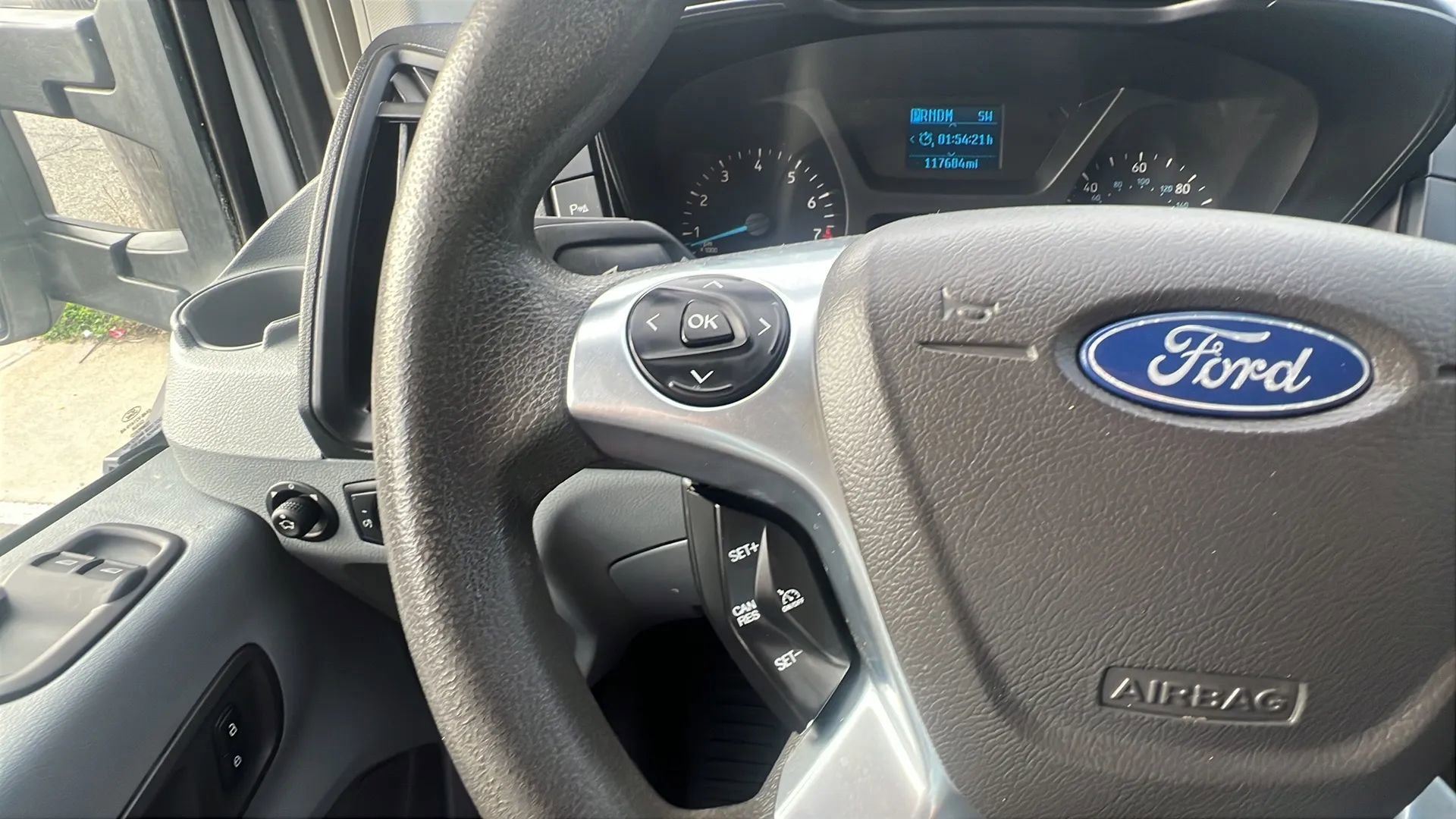 Used 2018 Ford Transit 250 130 Low Roof image 17