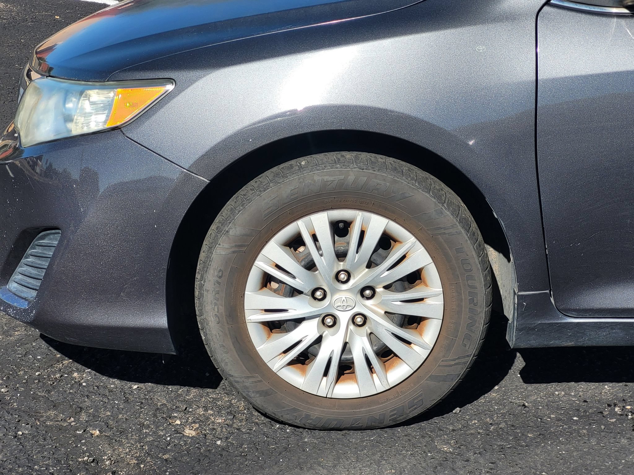 Used 2012 Toyota Camry FWD image 8