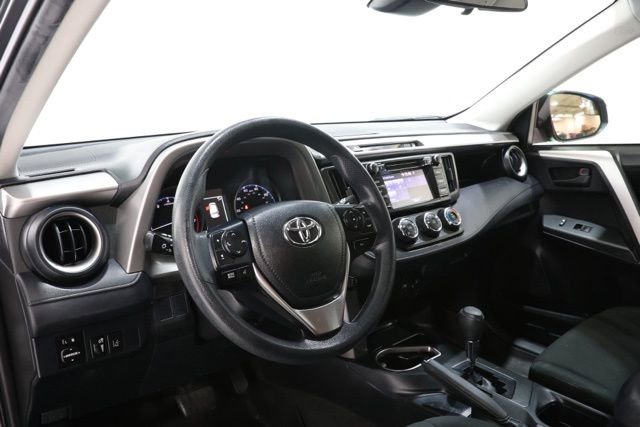 Used 2017 Toyota RAV4 LE FWD image 14