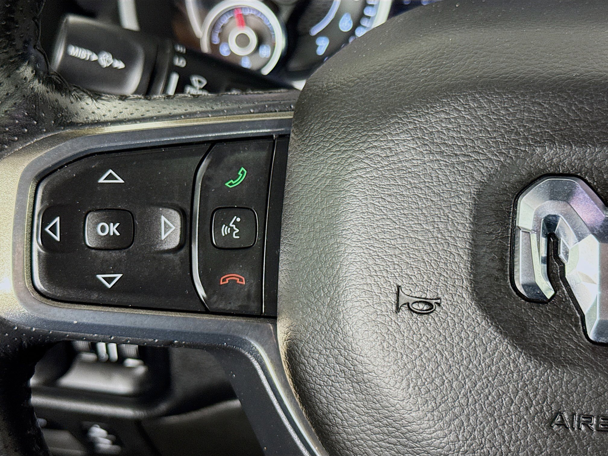 Used 2019 RAM 1500 Sport image 13