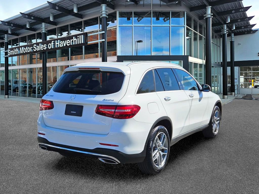 Used 2018 Mercedes-Benz GLC 300 4MATIC image 5