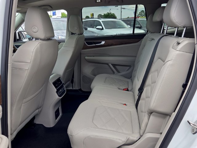 New 2026 Volkswagen Atlas SE FWD image 6