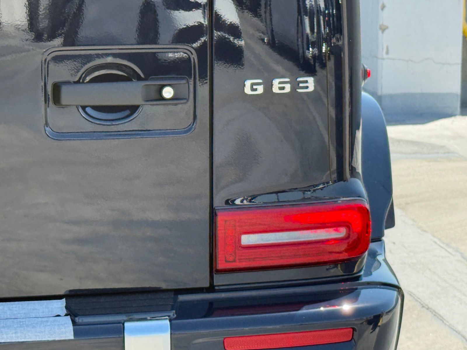 New 2027 Mercedes-Benz G 63 AMG 4MATIC image 10