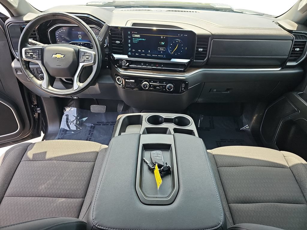 Used 2024 Chevrolet Silverado 2500 LT AWD/4WD image 13