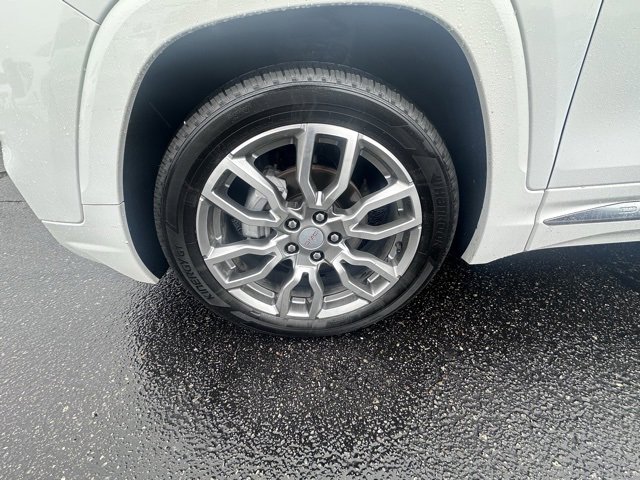 Certified 2023 GMC Terrain Denali image 9