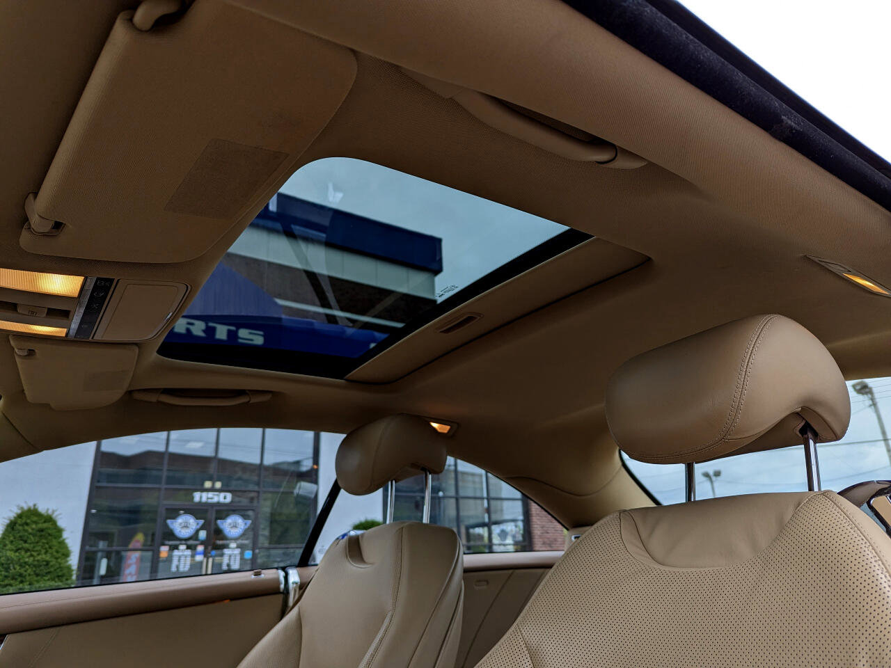 Used 2013 Mercedes-Benz CL 550 4MATIC image 33