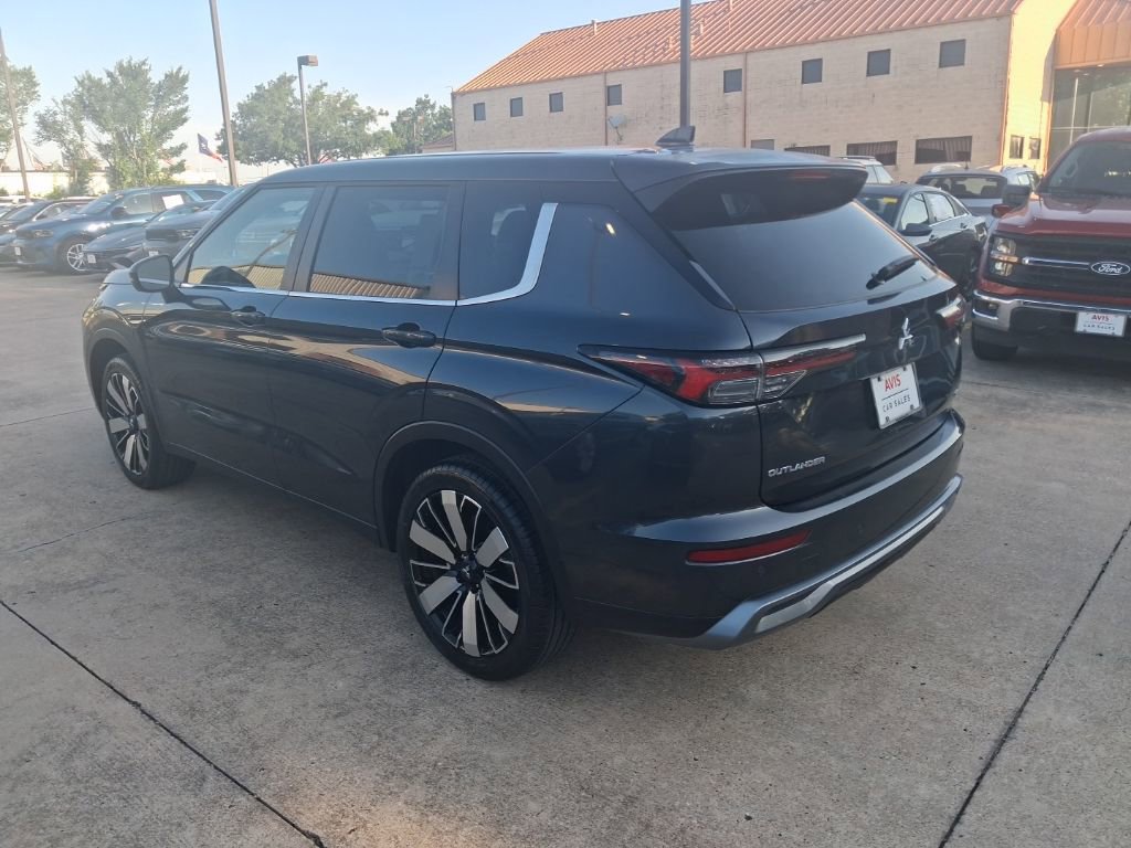 Used 2025 Mitsubishi Outlander SE AWD/4WD image 8