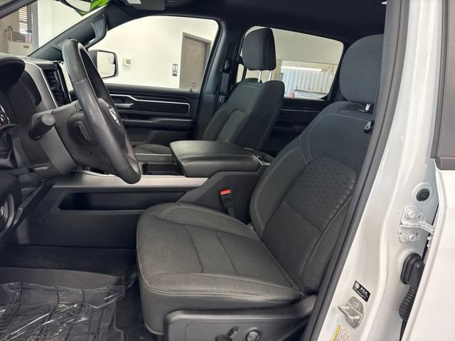 Used 2025 RAM 1500 Big Horn AWD/4WD image 17