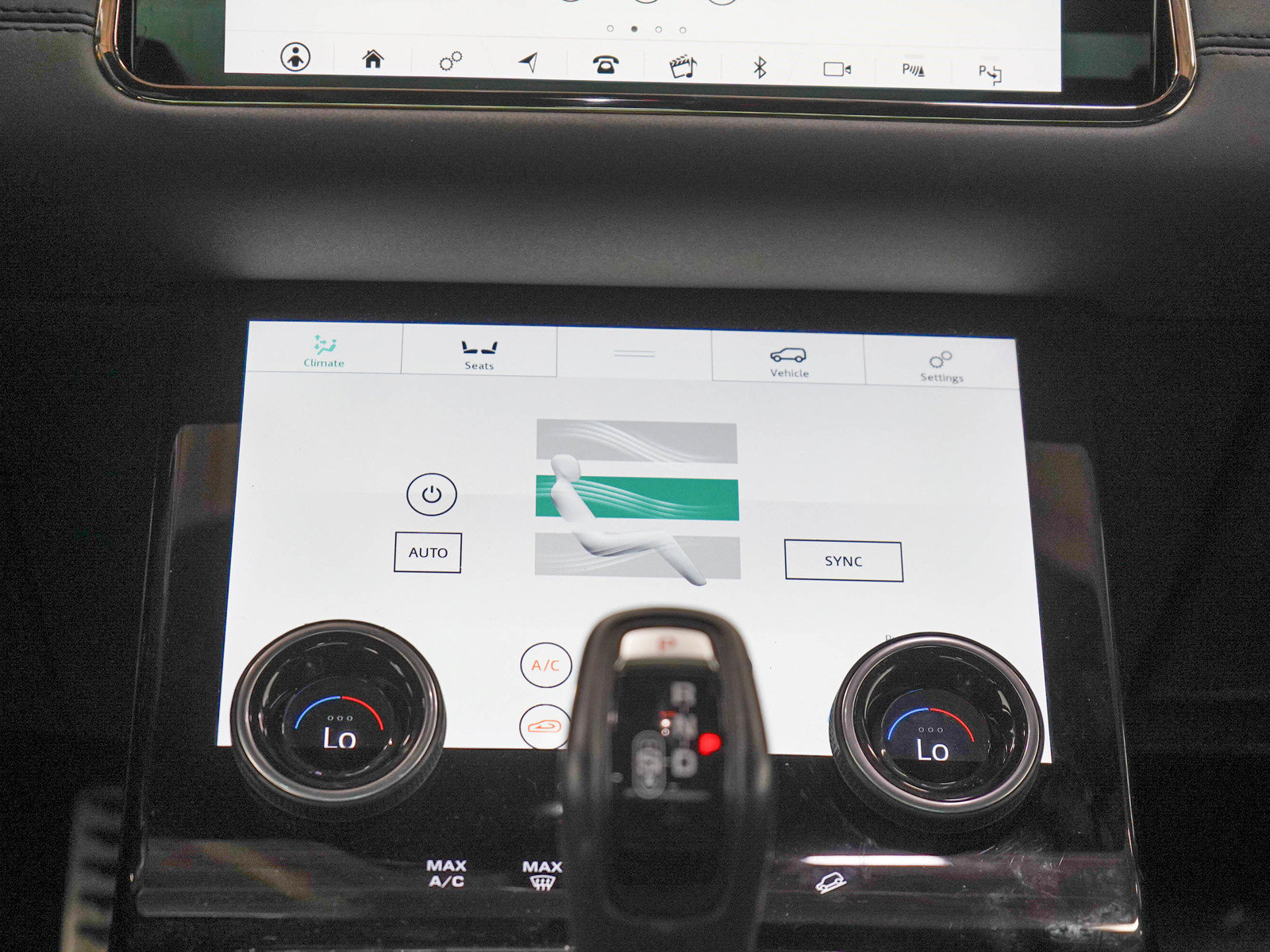 Used 2020 Land Rover Range Rover Evoque R-Dynamic SE AWD/4WD image 20