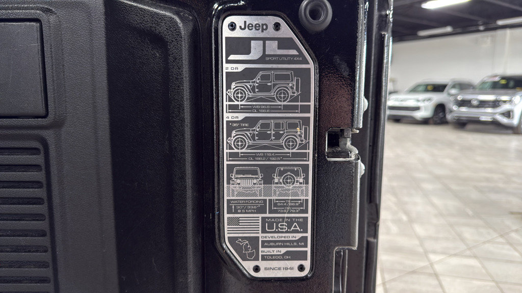 Used 2022 Jeep Wrangler Unlimited Sport image 39