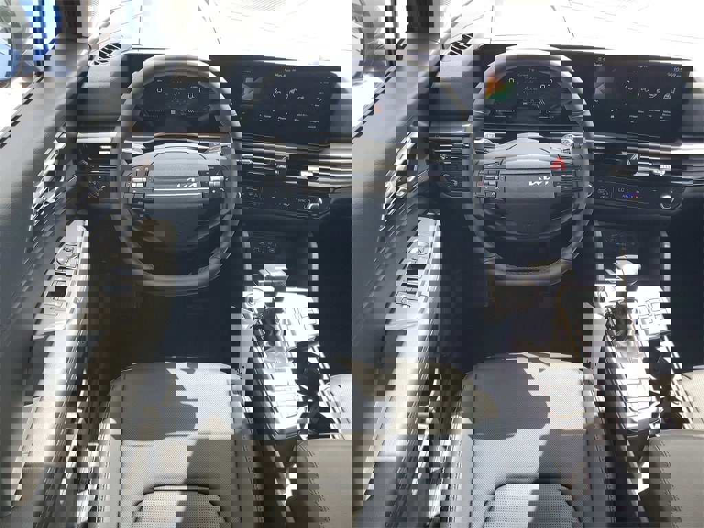 New 2026 Kia Sportage EX w/ EX Panorama Roof Package image 25