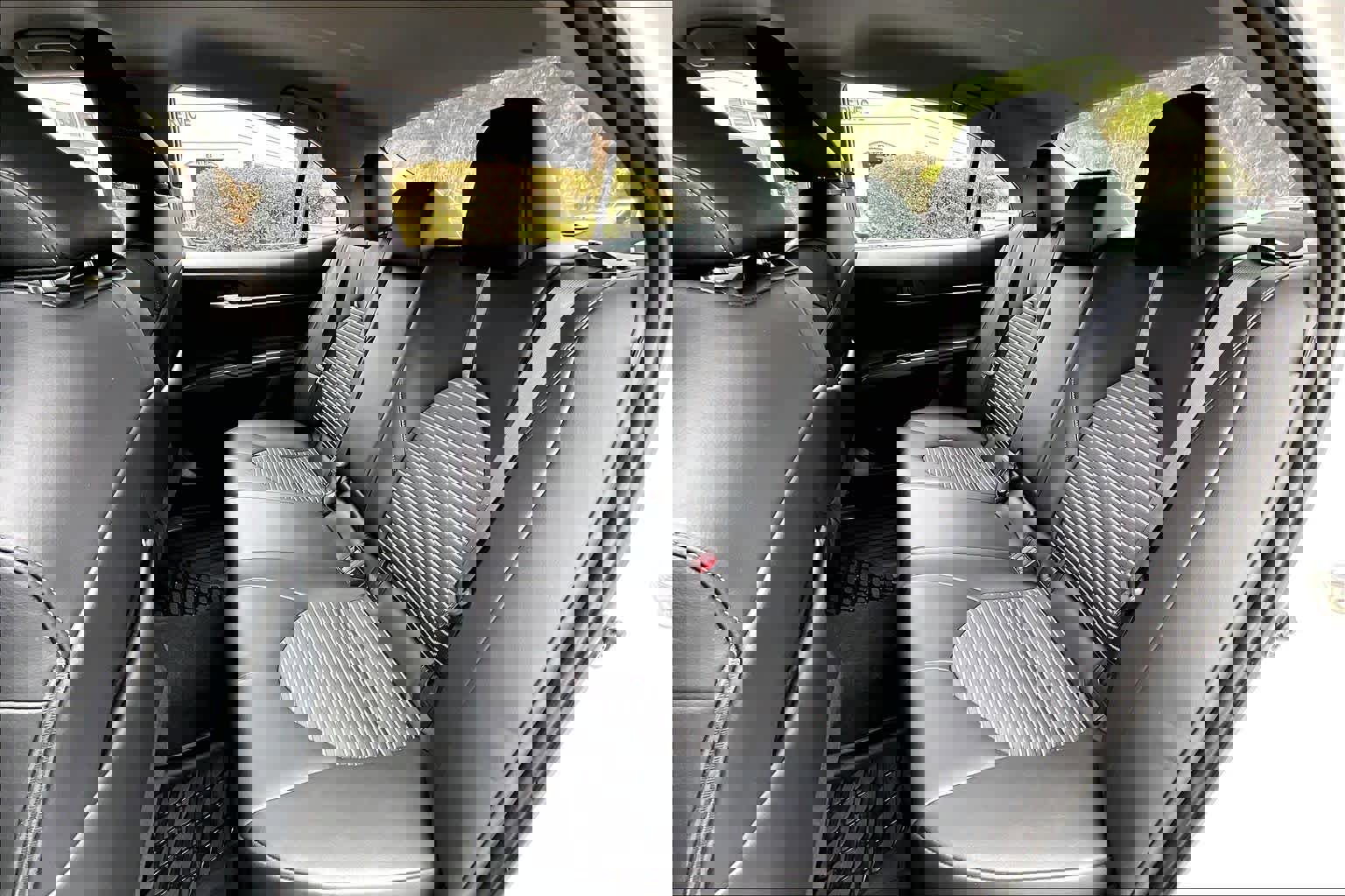 Used 2023 Toyota Camry SE image 19