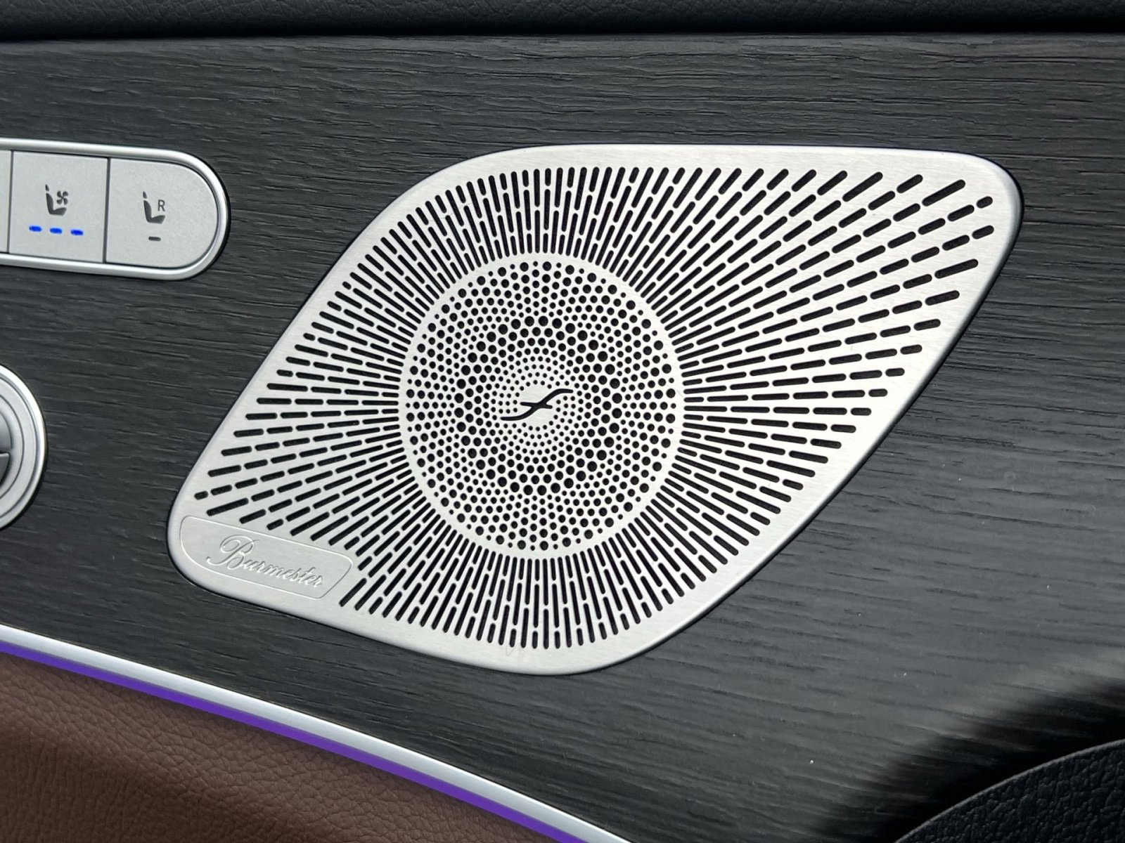 Used 2024 Mercedes-Benz GLS 450 4MATIC image 37