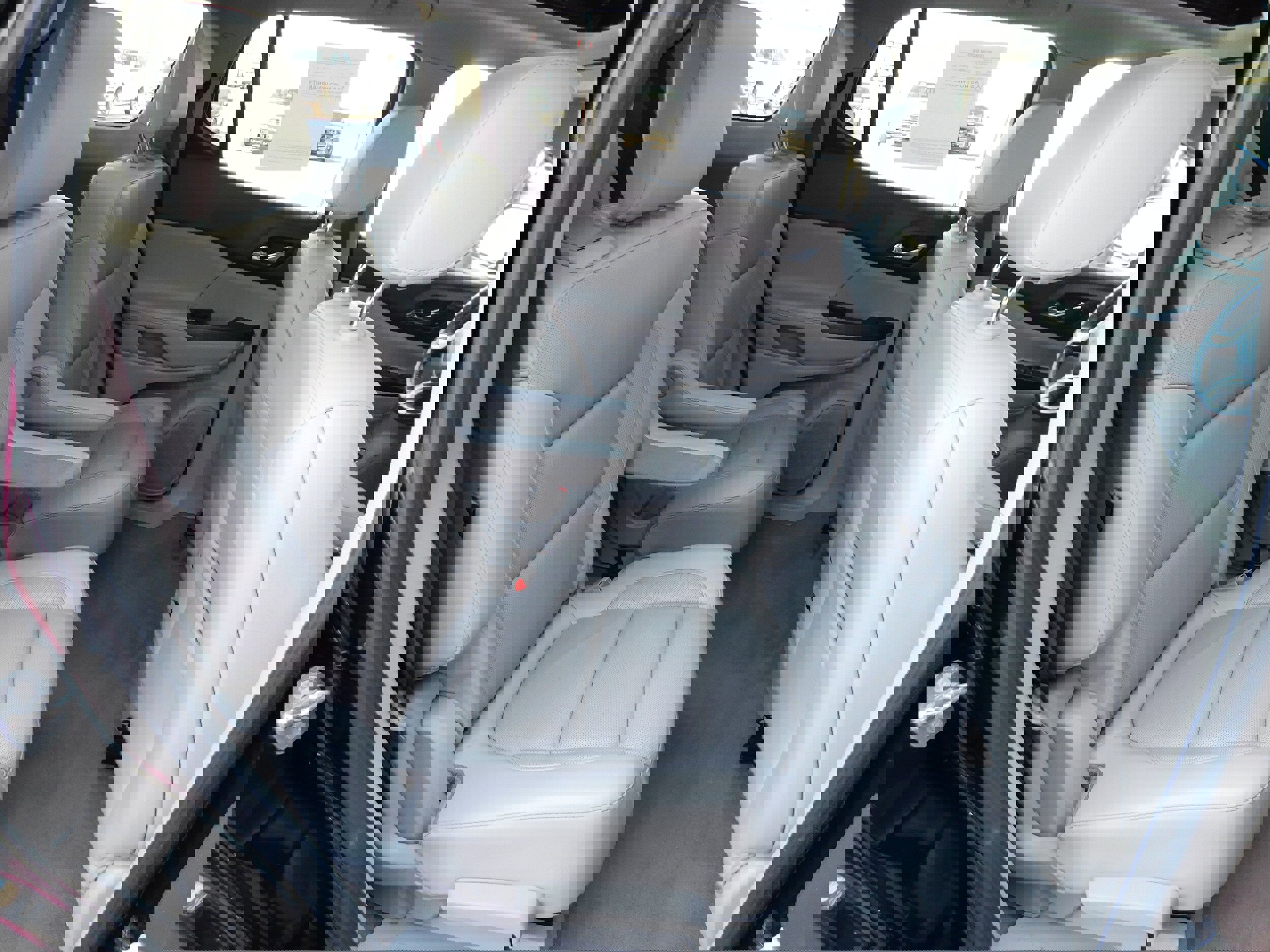 Used 2018 GMC Acadia SLT image 12