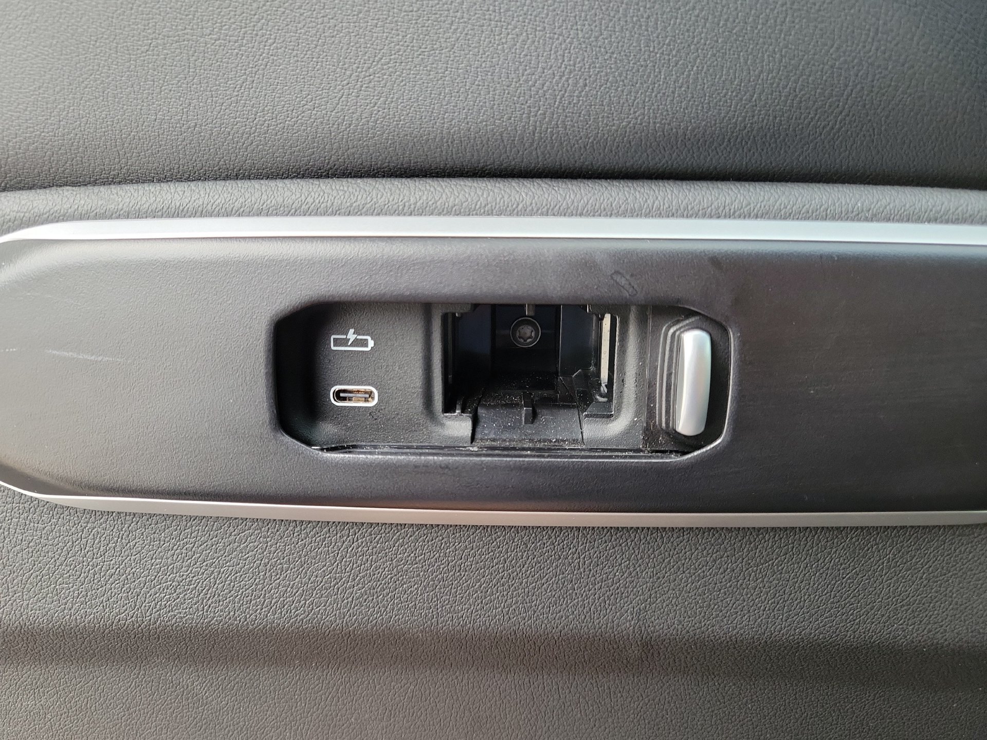 Used 2025 BMW X5 xDrive40i AWD/4WD image 24