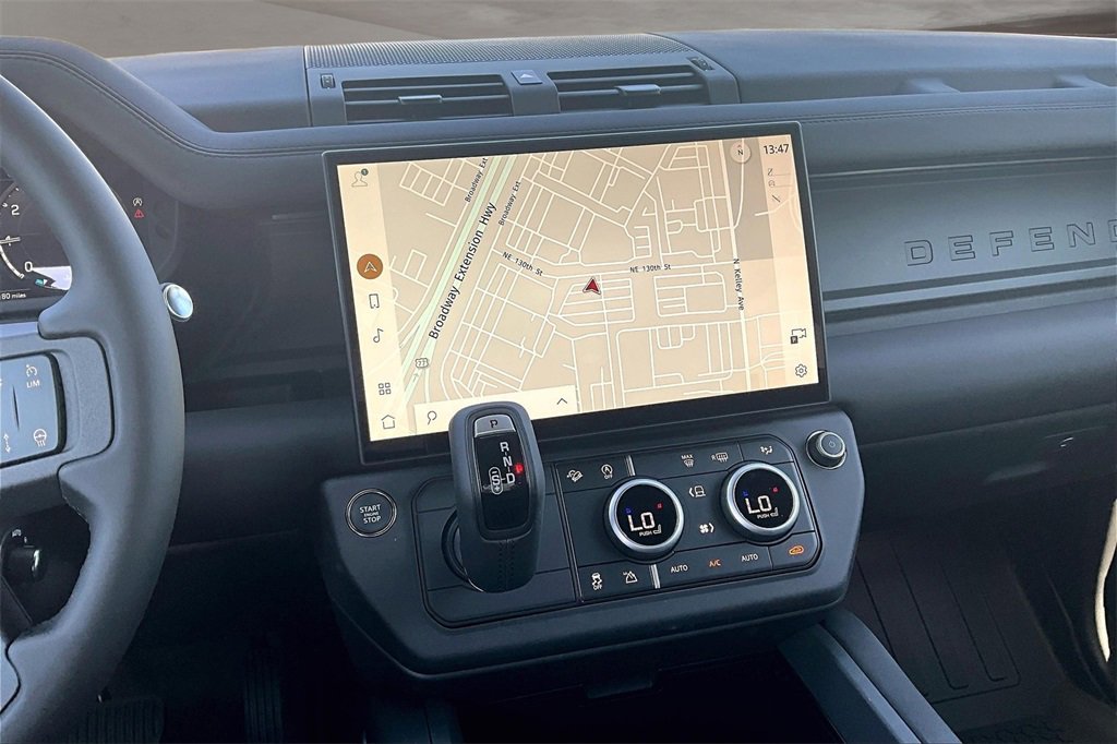 New 2026 Land Rover Defender 110 S image 7