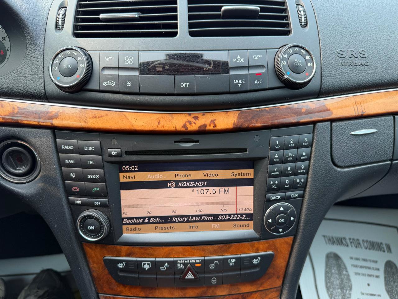 Used 2009 Mercedes-Benz E 350 4MATIC Sedan image 23