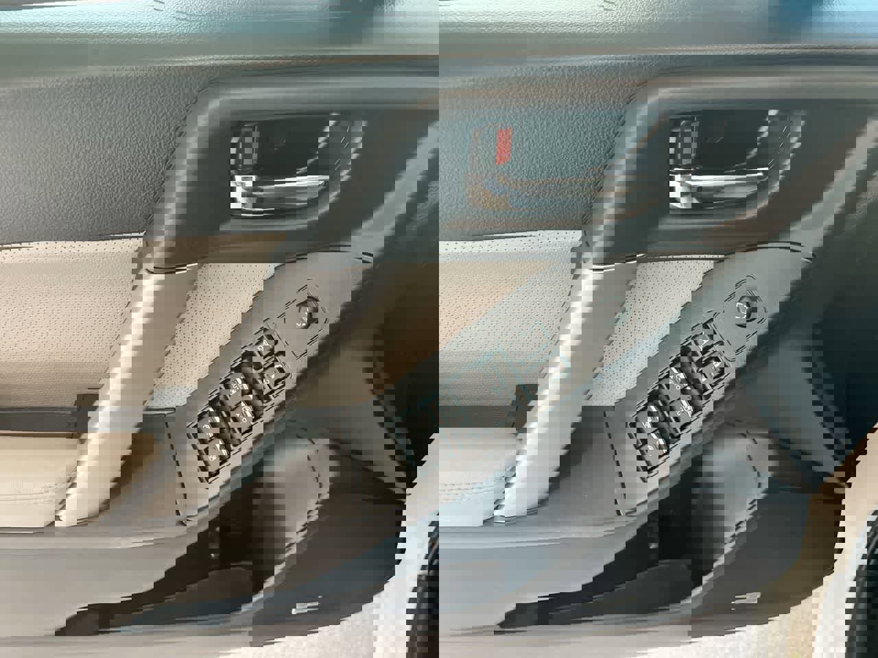 Used 2018 Subaru Forester 2.5i Limited image 13