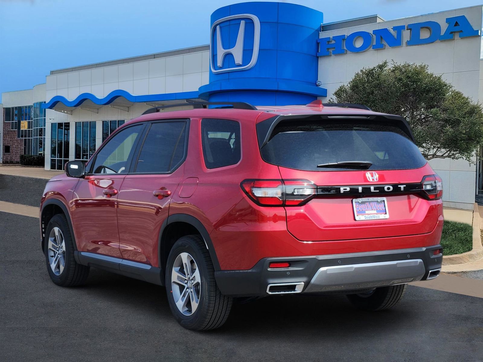 New 2026 Honda Pilot EX-L image 4