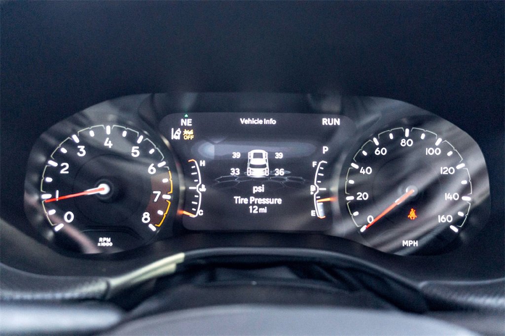 New 2026 Jeep Compass Latitude image 13