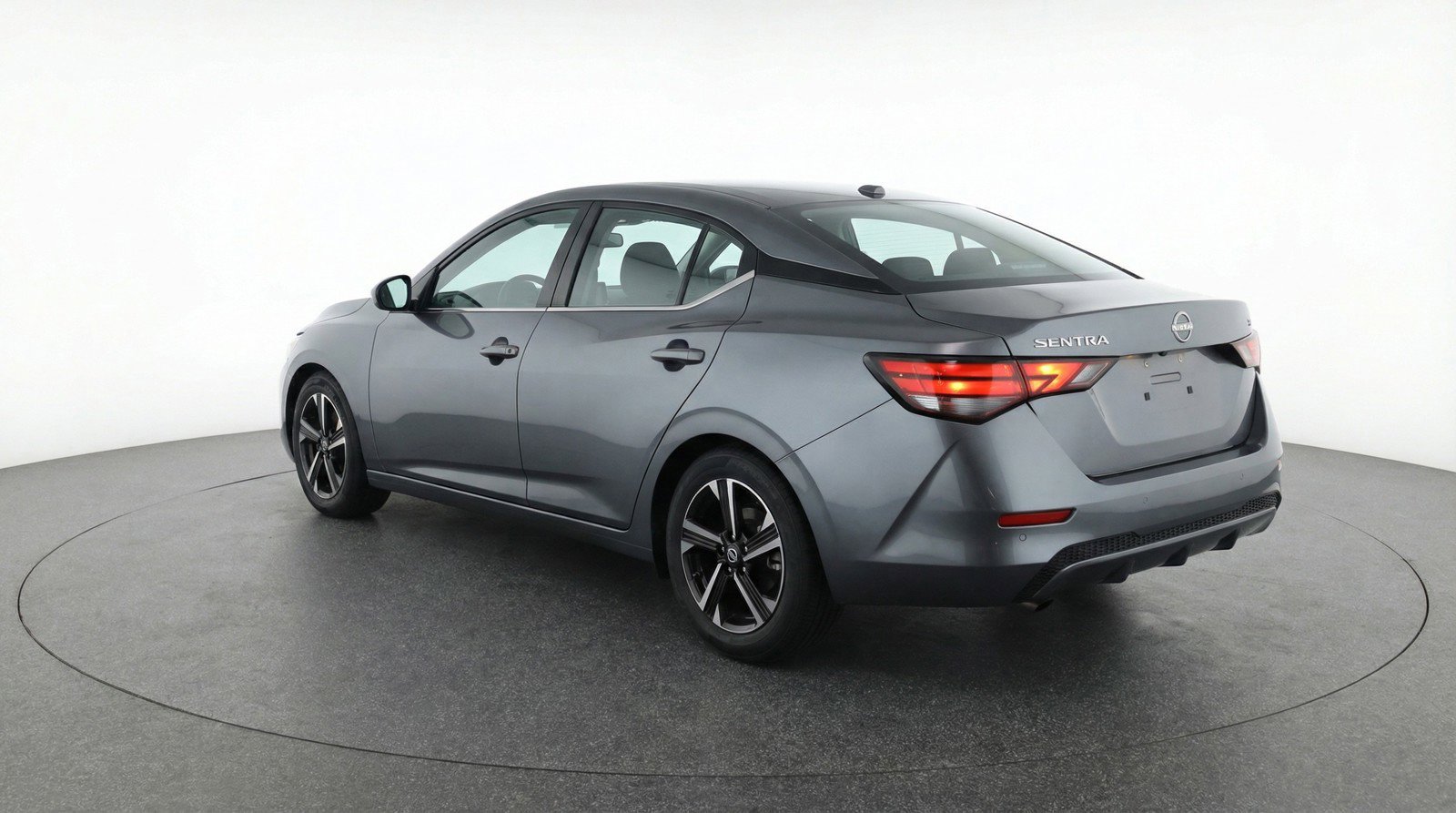 Used 2025 Nissan Sentra SV FWD image 6