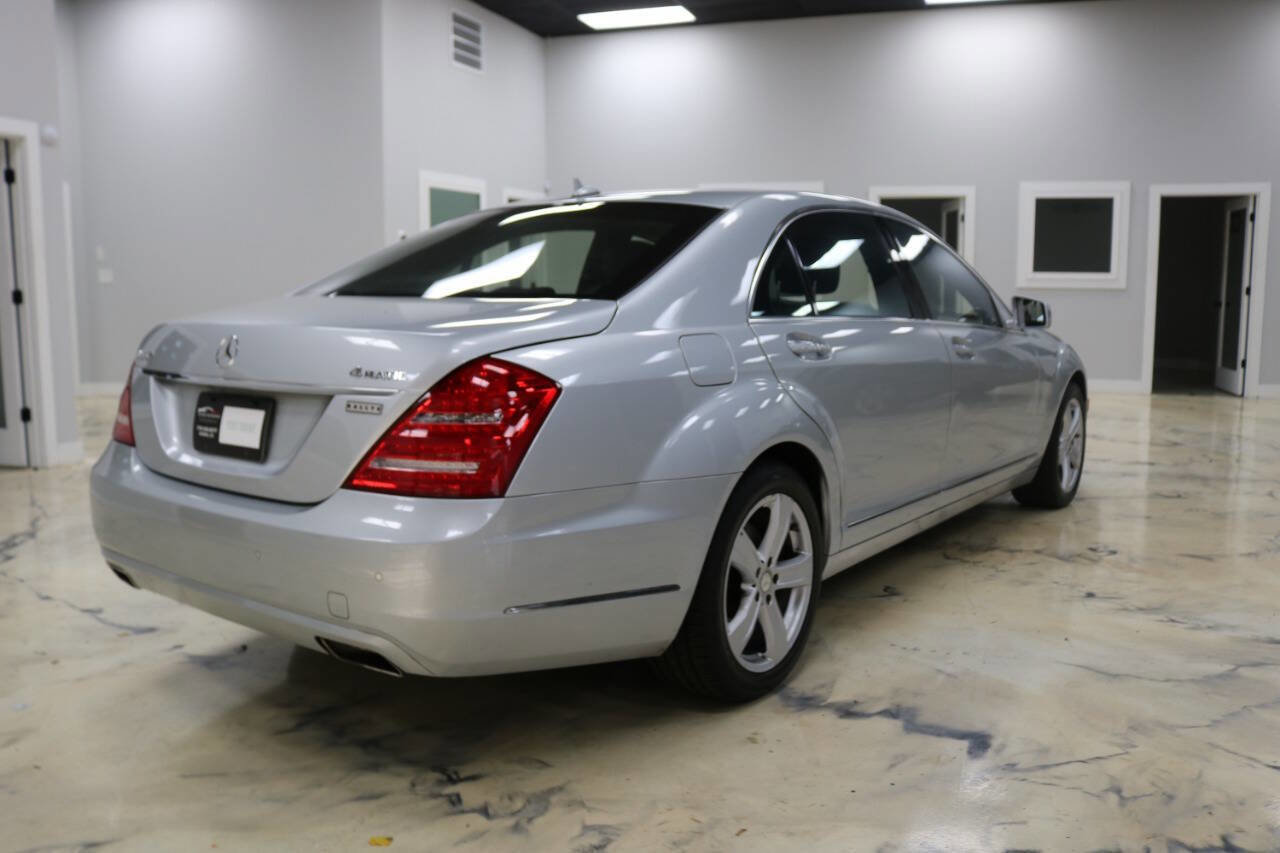 Used 2013 Mercedes-Benz S 550 4MATIC image 38
