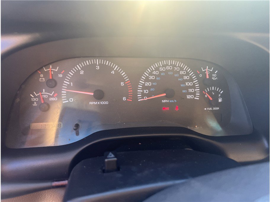 Used 1998 Dodge Ram 1500 Truck 4x4 Club Cab image 8