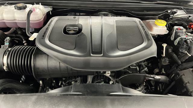 Used 2025 RAM 1500 Laramie w/ Night Edition AWD/4WD image 27
