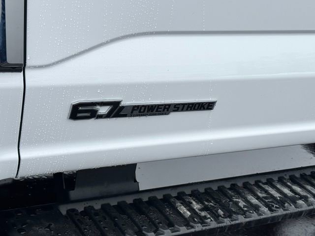New 2025 Ford F550 4x4 Regular Cab Super Duty image 8