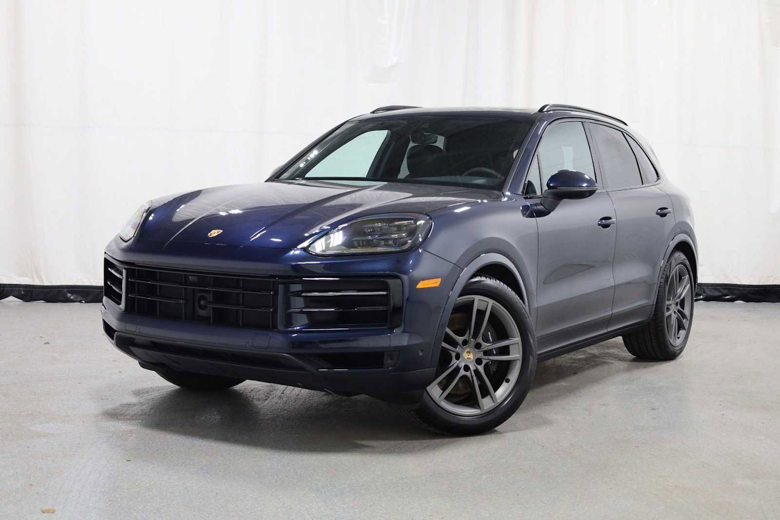 Certified 2025 Porsche Cayenne video 1