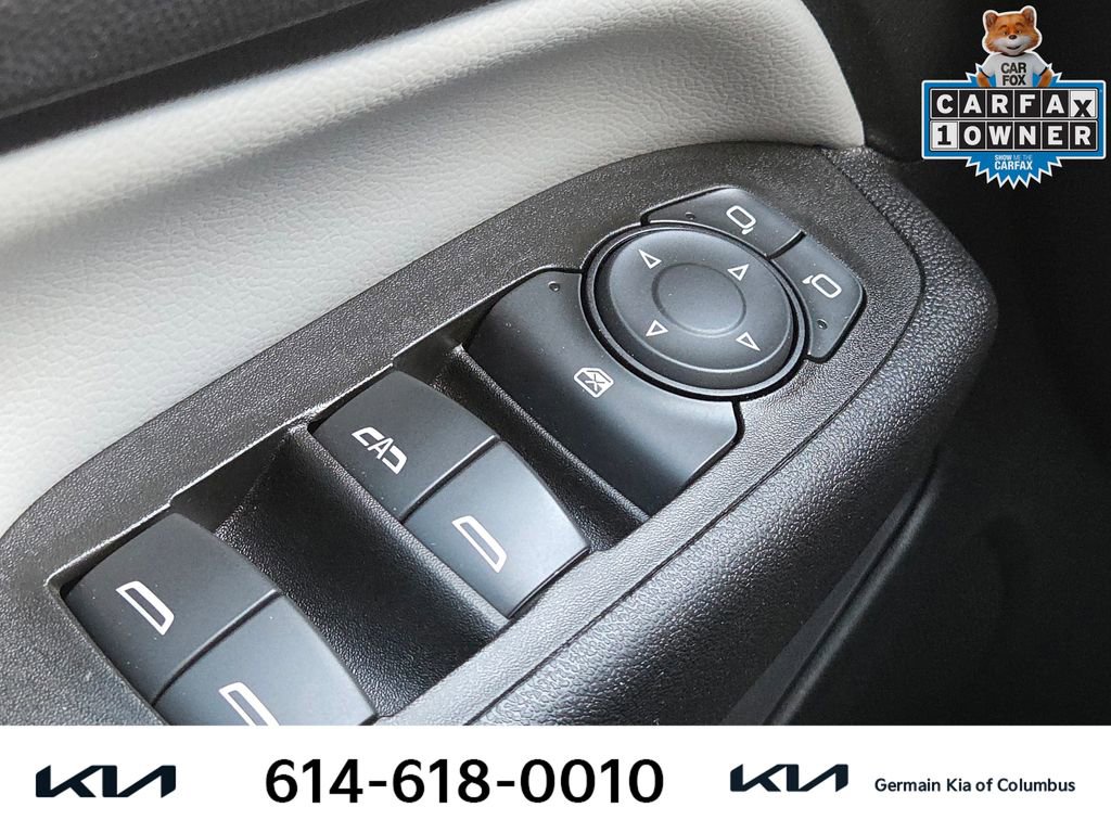 Used 2022 Chevrolet Equinox LS image 26