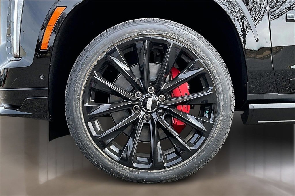 New 2026 Cadillac Escalade V w/ LPO, ONYX Package image 12