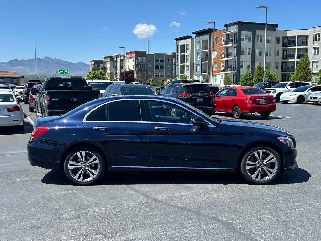 Used 2018 Mercedes-Benz C 300 4MATIC Sedan image 2