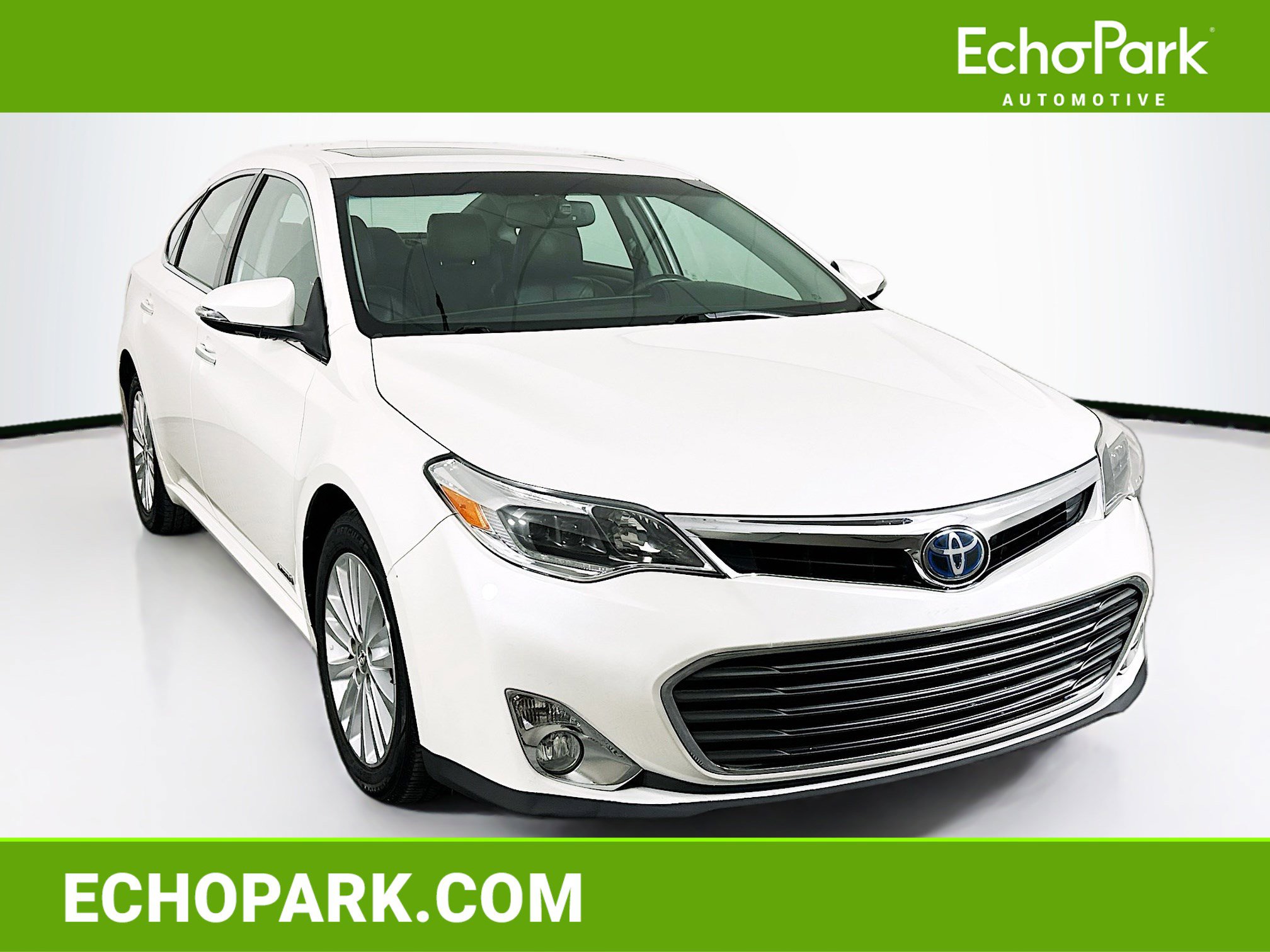 Used 2014 Toyota Avalon Limited image 1