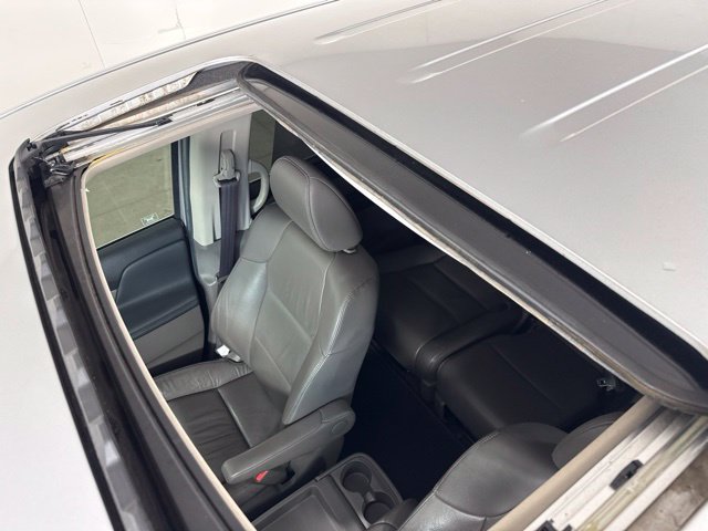 Used 2012 Honda Odyssey EX-L image 25