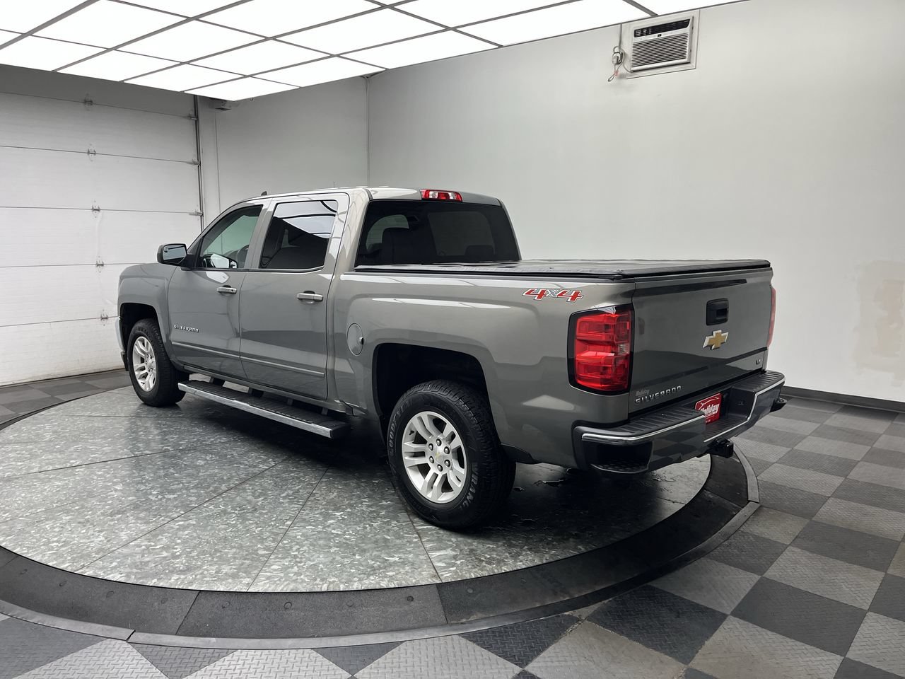Used 2017 Chevrolet Silverado 1500 LT w/ All Star Edition AWD/4WD video 2