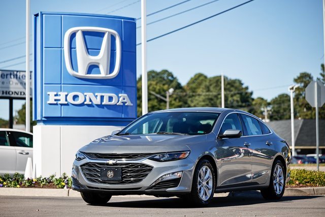 Used 2023 Chevrolet Malibu LT