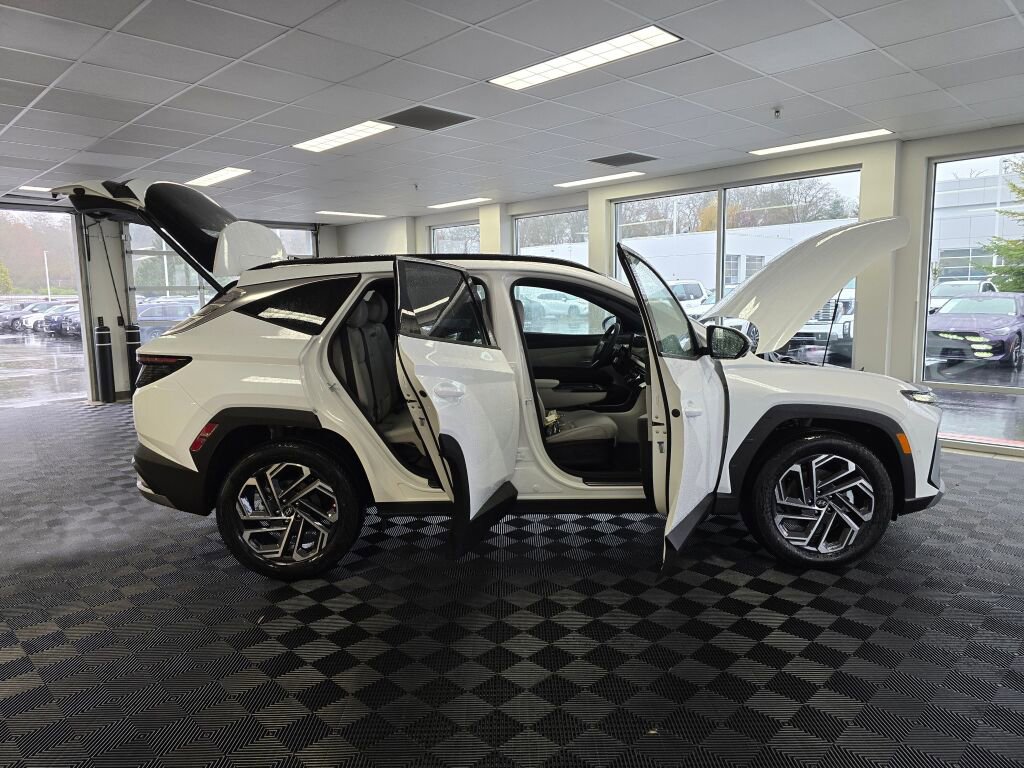 New 2026 Hyundai Tucson Limited w/ Tow & Go Package image 18