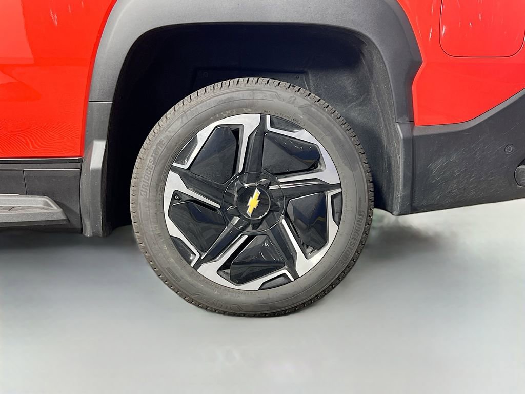 New 2026 Chevrolet Silverado EV LT image 32