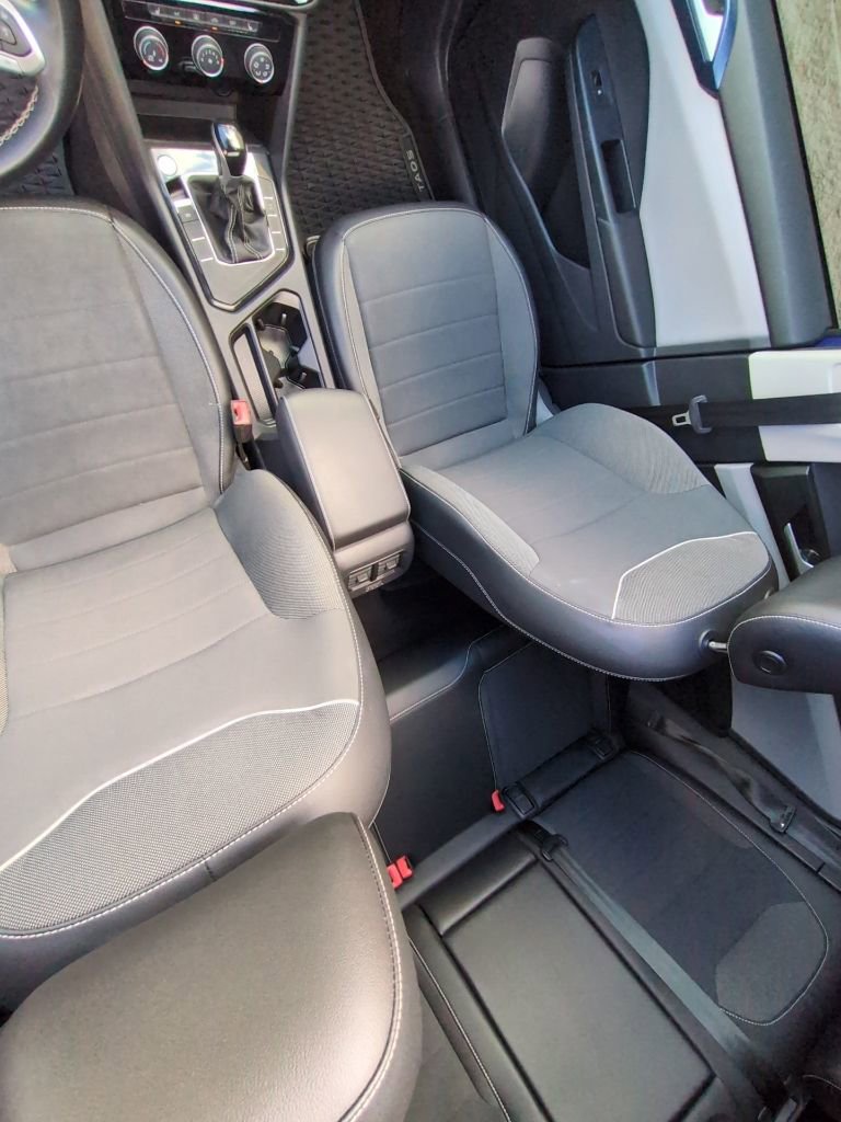 Used 2023 Volkswagen Taos SE image 10