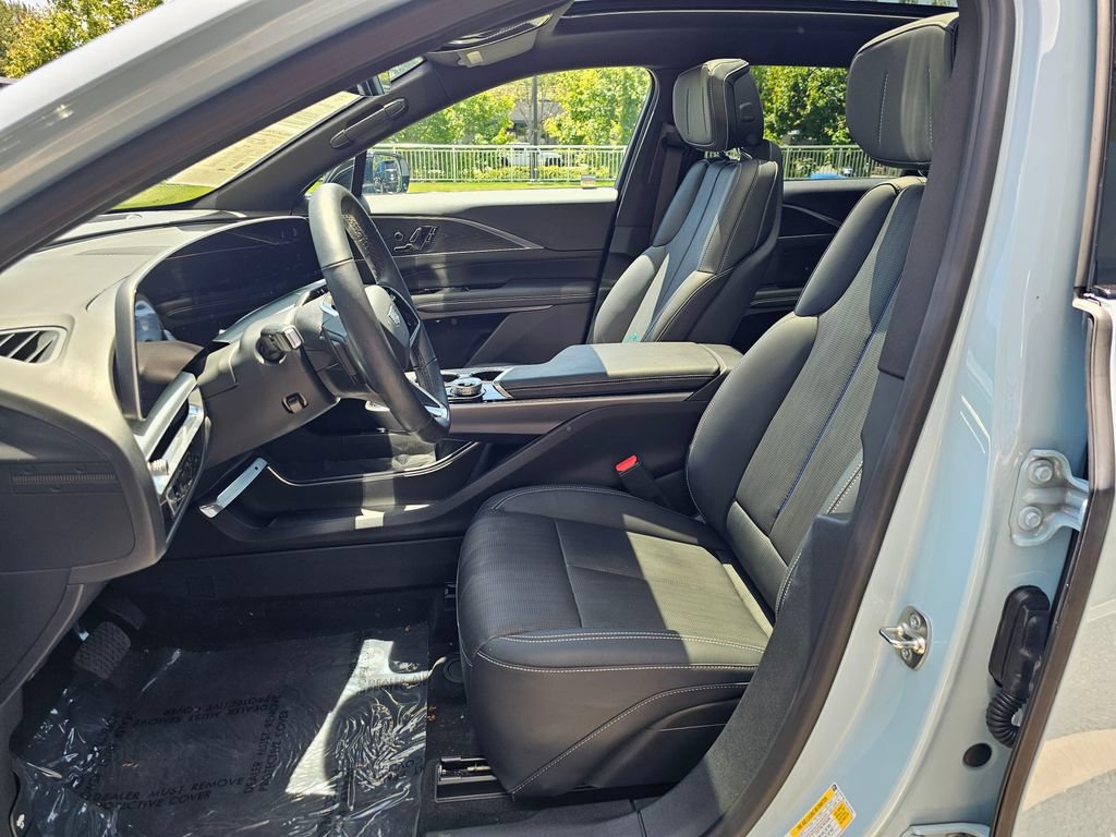 Certified 2024 Cadillac Lyriq Sport AWD/4WD image 20