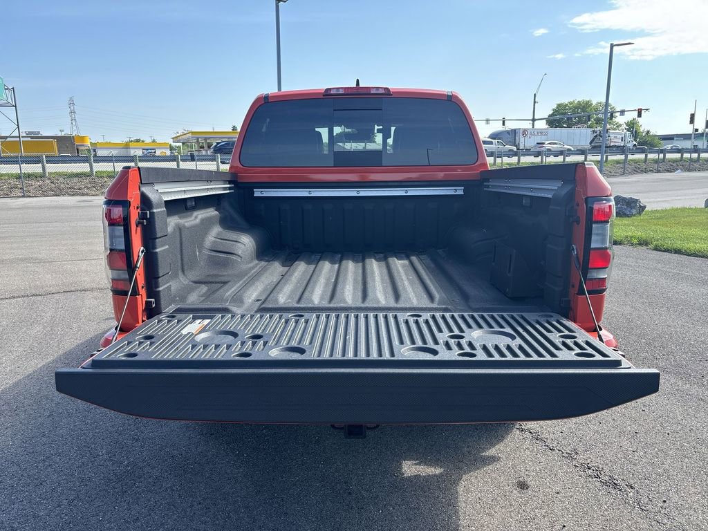Certified 2025 Nissan Frontier PRO-4X w/ Pro Premium Package AWD/4WD image 15