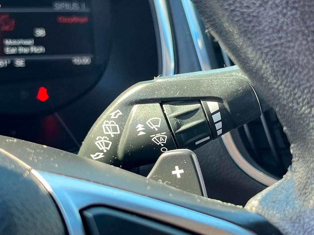 Used 2019 Ford Edge Titanium w/ Cold Weather Package image 29