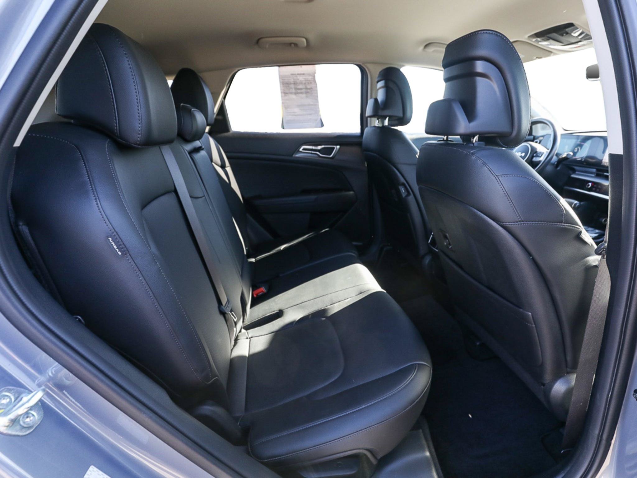 Certified 2024 Kia Sportage EX AWD/4WD image 23