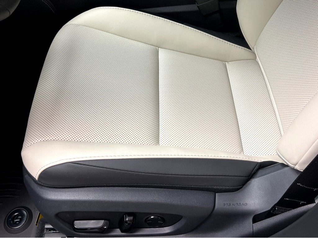 New 2025 Lexus ES 350 w/ Premium Package image 41