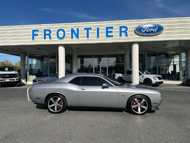 Used 2011 Dodge Challenger SRT8 w/ SRT Option Group II RWD image 2