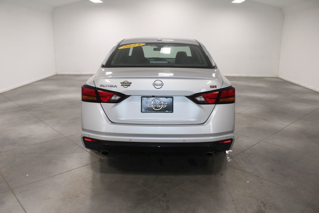 Used 2024 Nissan Altima 2.5 SR image 8