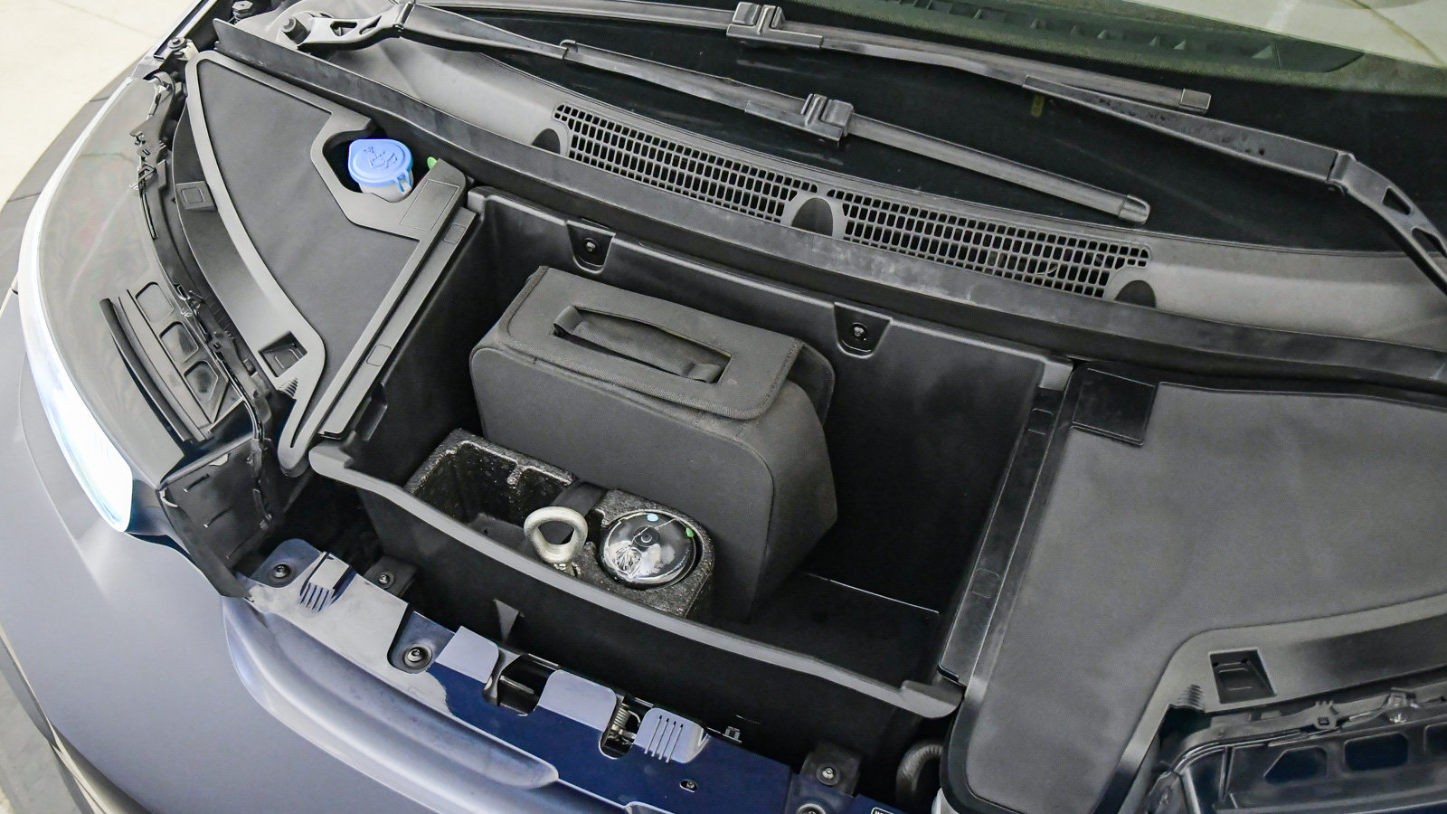 Used 2019 BMW i3 w/ Range Extender RWD image 33