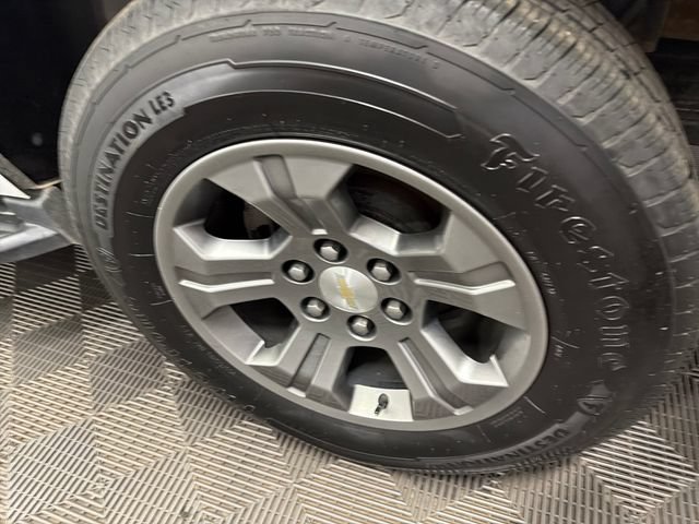 Used 2020 Chevrolet Tahoe LS w/ Enhanced Driver Alert Package AWD/4WD image 32