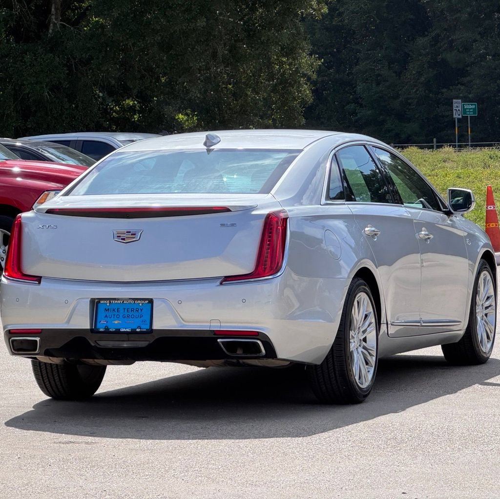 Used 2019 Cadillac XTS Luxury FWD image 14